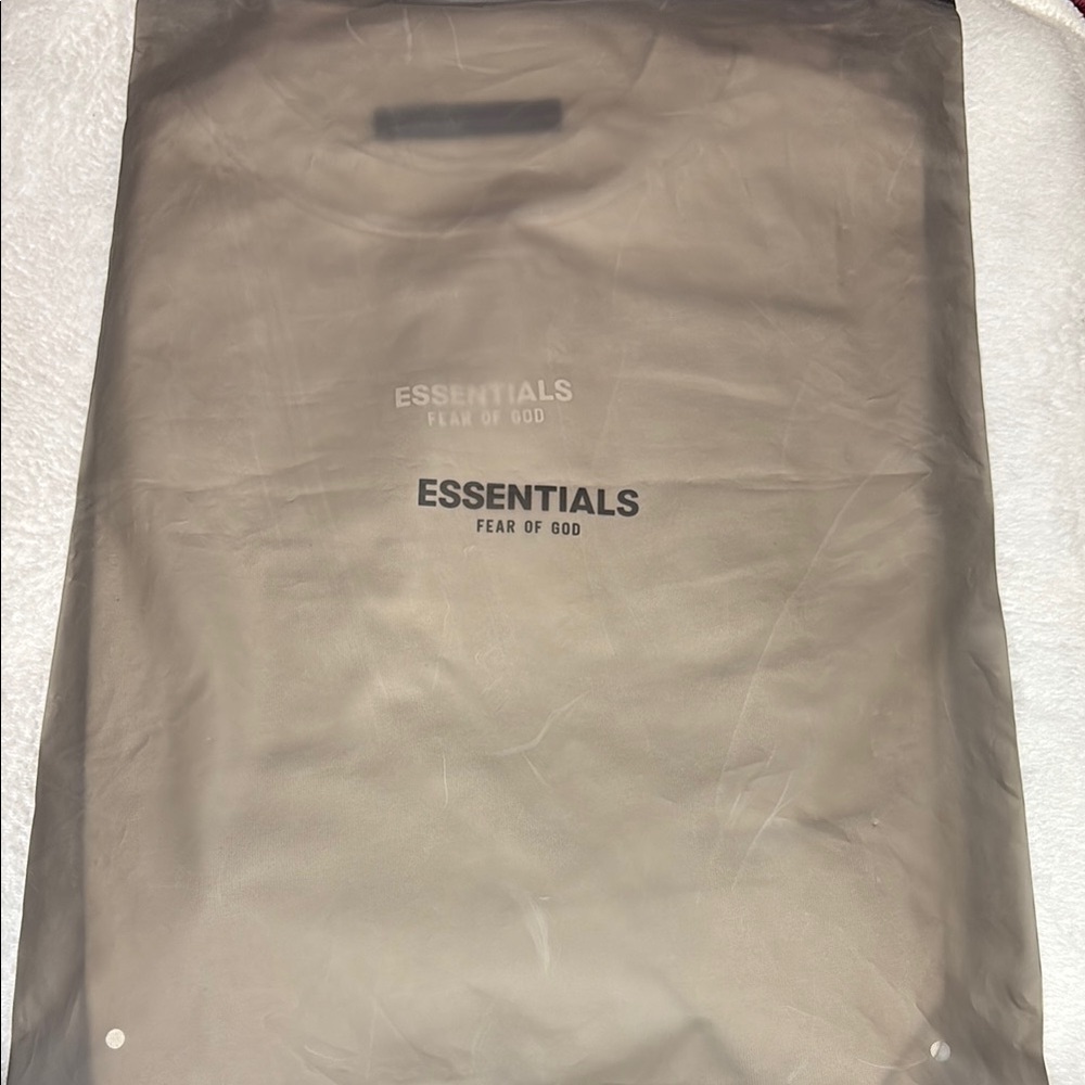 Essentials fear of god tan short sleeve shirt